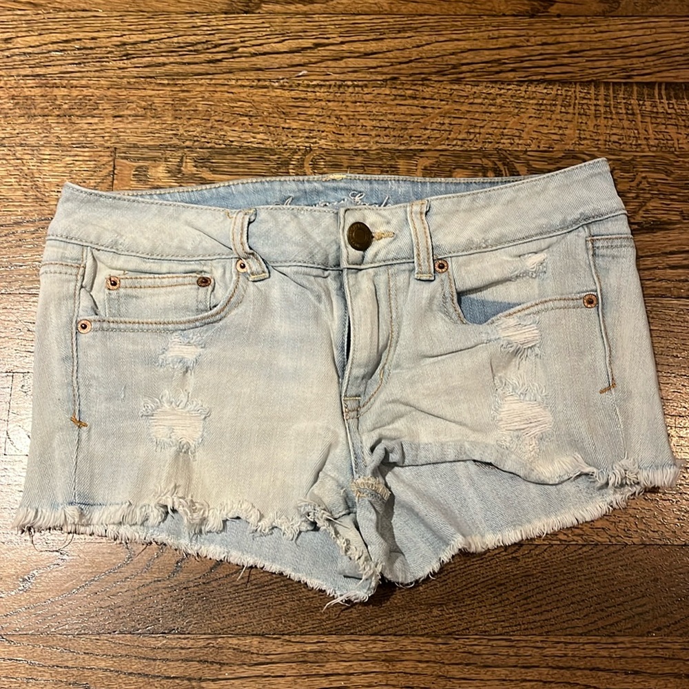 American Eagle hot shorts